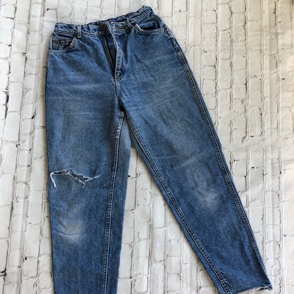 VINTAGE LEE HIGH WAISTED MOM JEANS